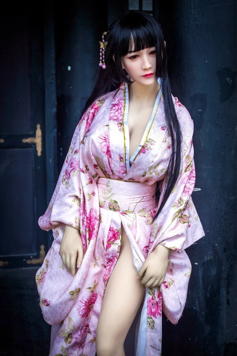 Realistic TPE Sex Doll for Men Masturbating - Debby Realistic TPE Sex Doll for Men Masturbating - Debby