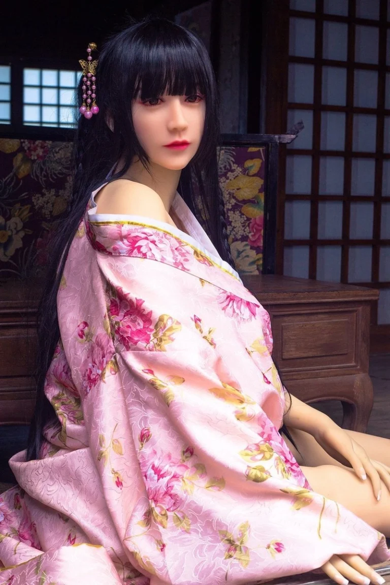 Realistic TPE Sex Doll for Men’s Solo Pleasure - Debby Realistic TPE Sex Doll for Men’s Solo Pleasure - Debby