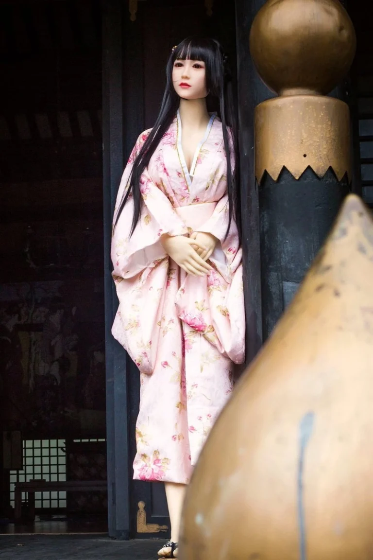 Realistic TPE Sex Doll for Men Masturbating - Debby Realistic TPE Sex Doll for Men Masturbating - Debby